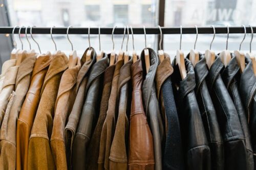 Guide to choosing leather for designer jackets: Types, factors, popular choices, and maintenance tips.